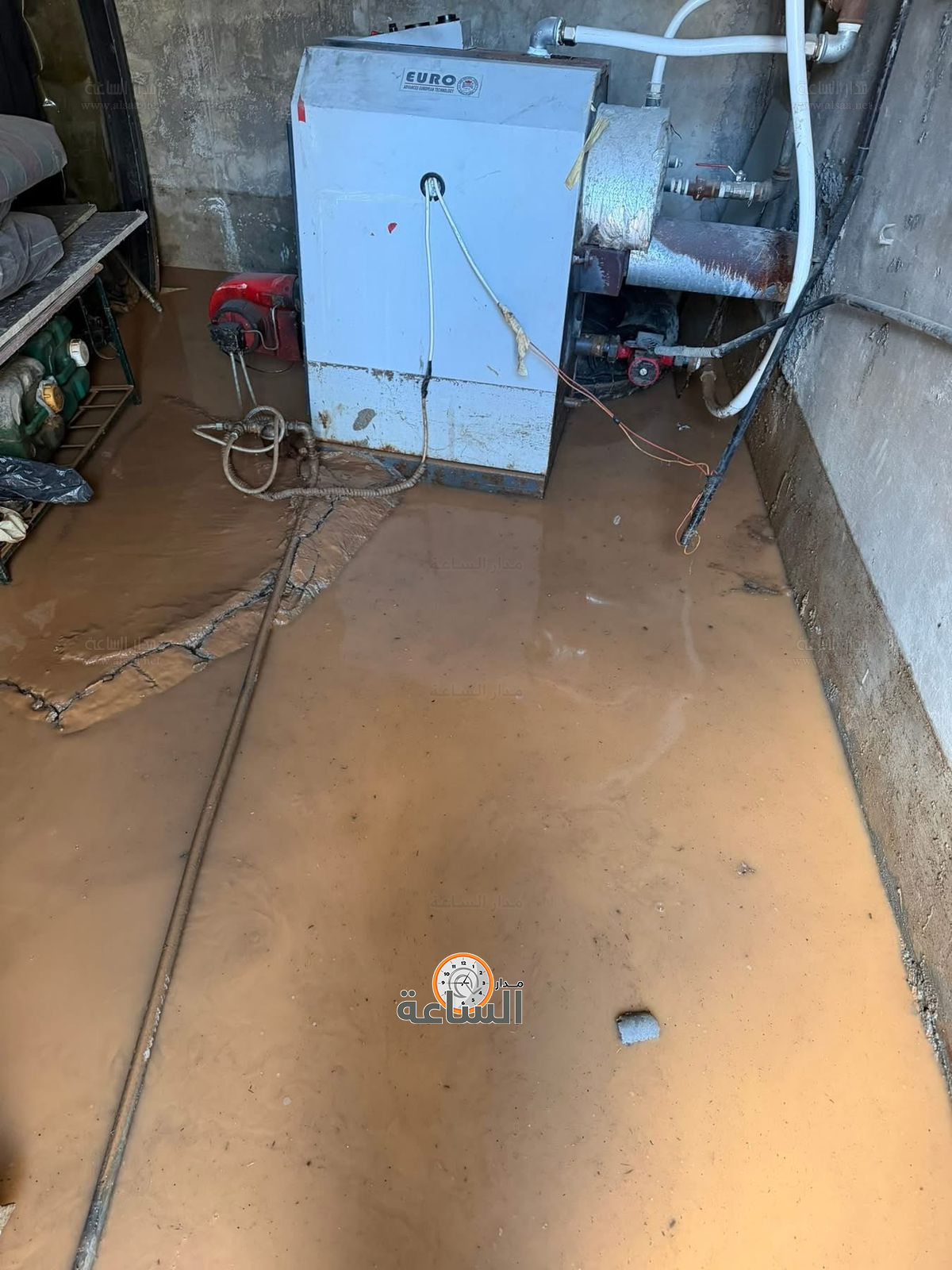 Madar Al-Saa Images 0.698260179102691