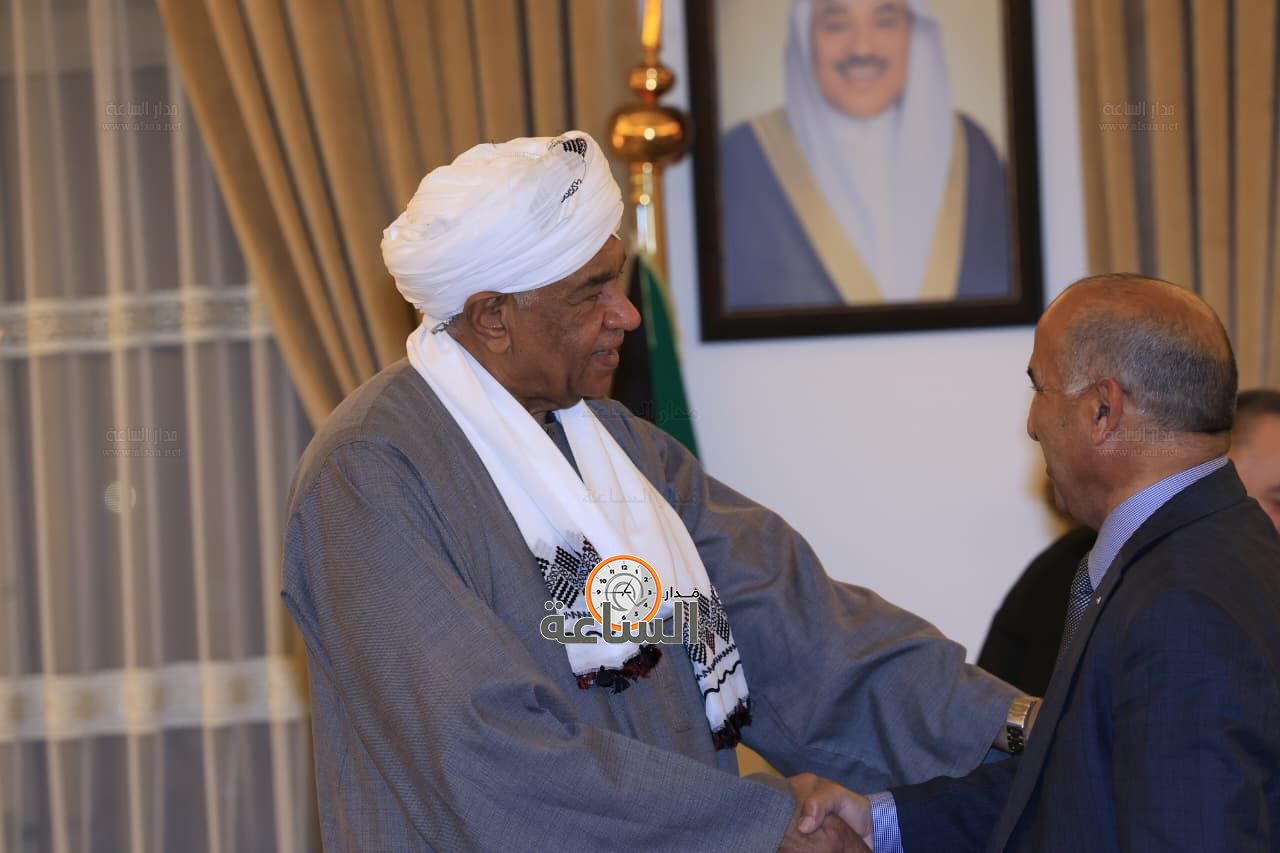 Madar Al-Saa Images 0.5538057020219355