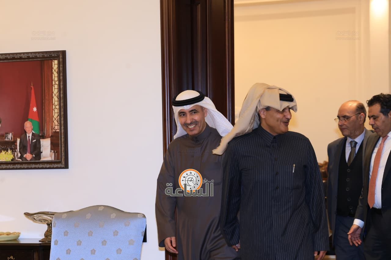 Madar Al-Saa Images 0.035701351295090555