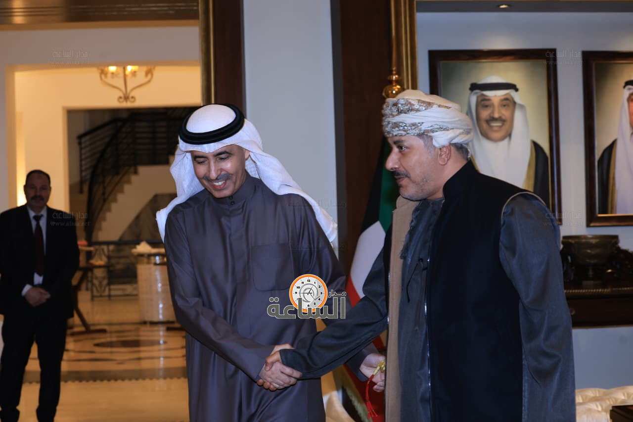 Madar Al-Saa Images 0.4876823854253254