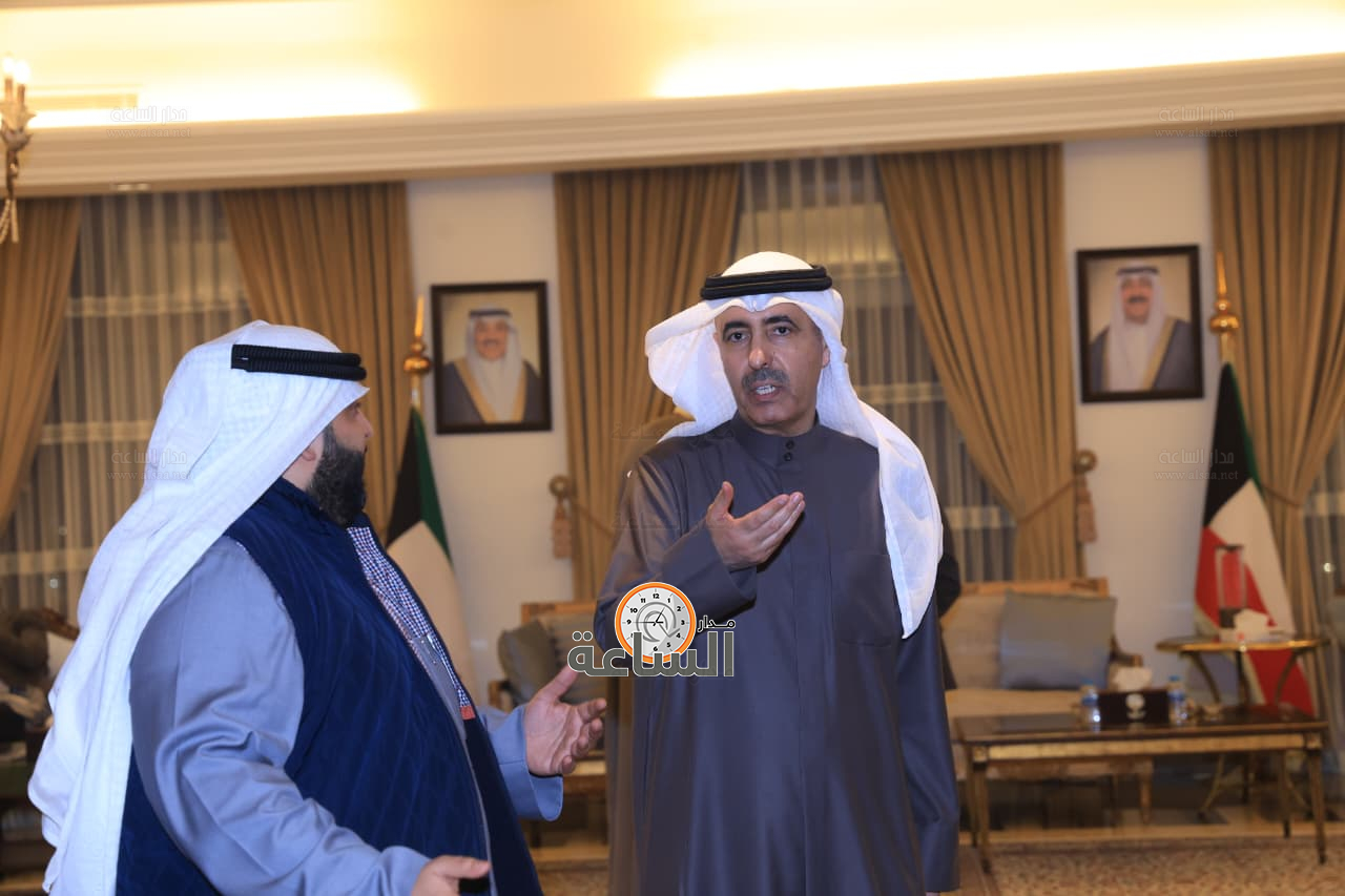 Madar Al-Saa Images 0.3609780989843314