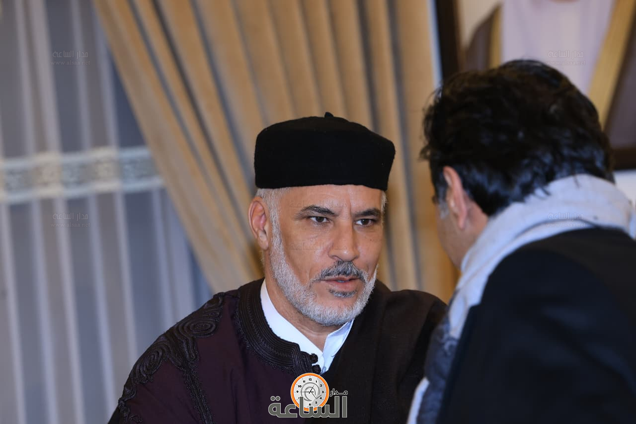 Madar Al-Saa Images 0.7578772193577846