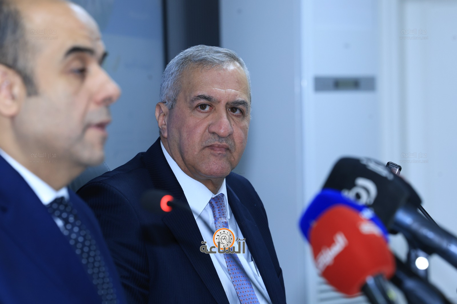 Madar Al-Saa Images 0.8388344365392805