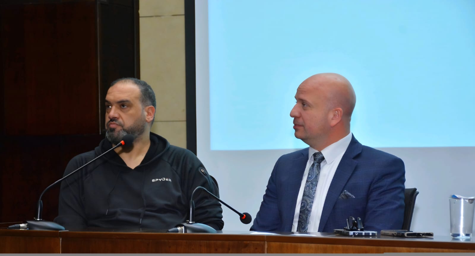 Madar Al-Saa Images 0.6318908542627554