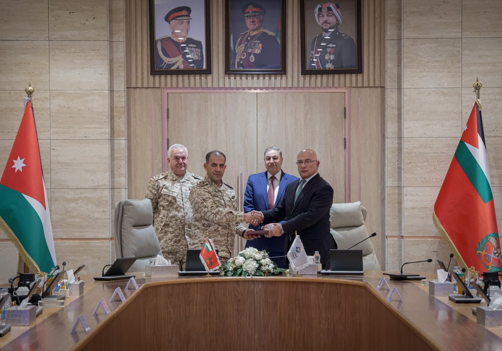 Madar Al-Saa Images 0.007300883561148885