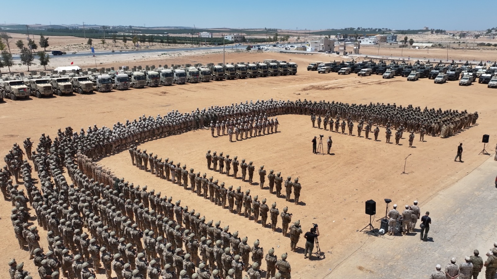 Madar Al-Saa Images 0.8904320320182452