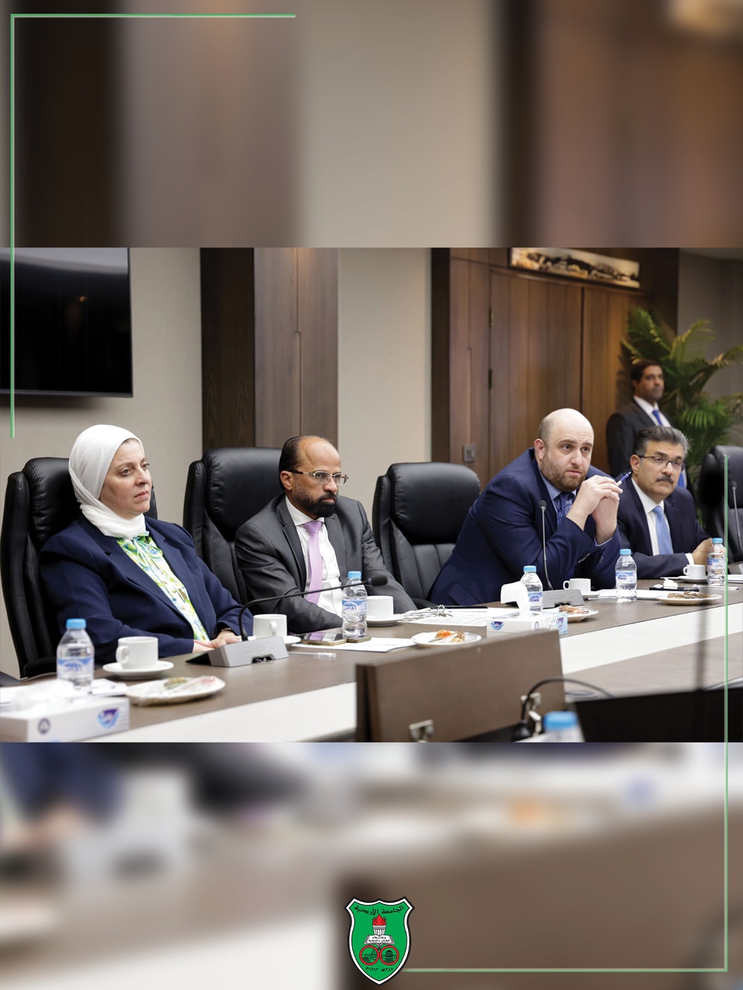 Madar Al-Saa Images 0.7327120049279137