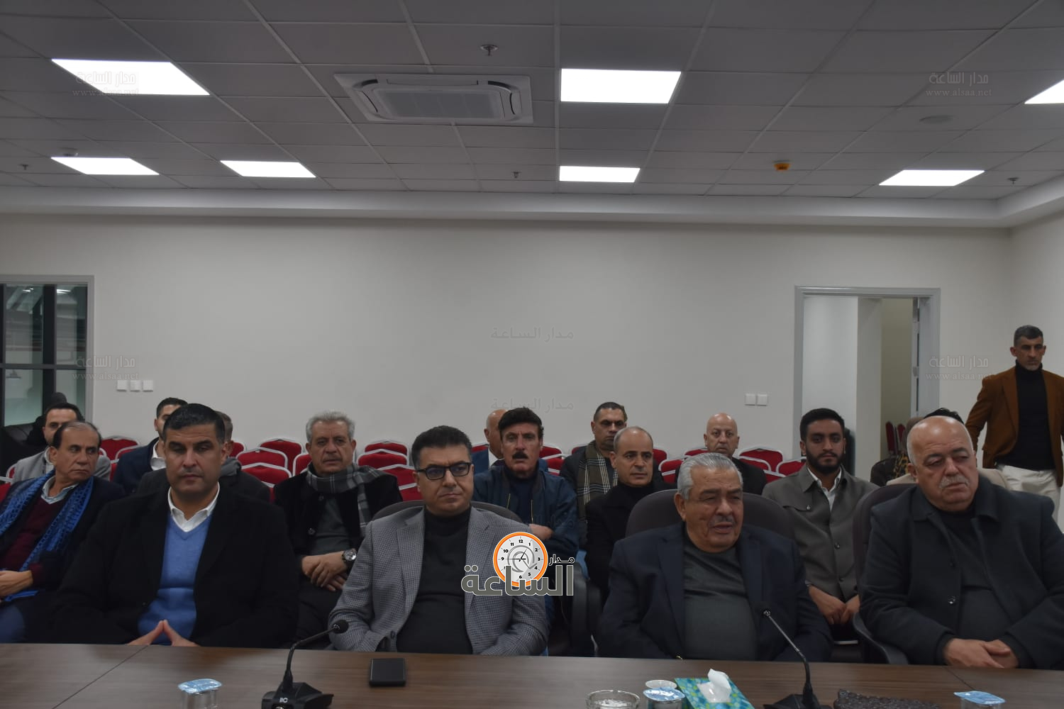 Madar Al-Saa Images 0.4266898846324412