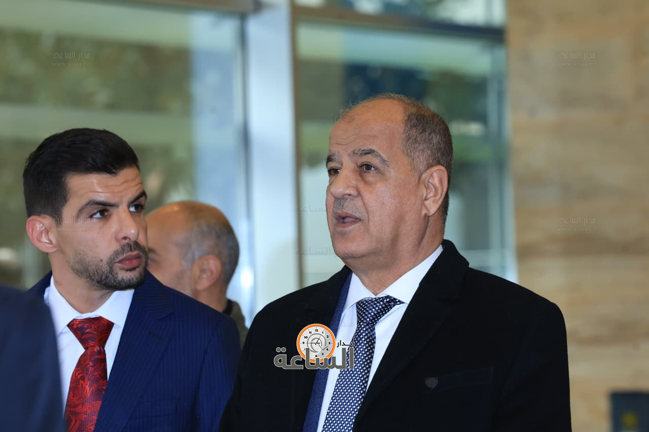 Madar Al-Saa Images 0.5924886121709362