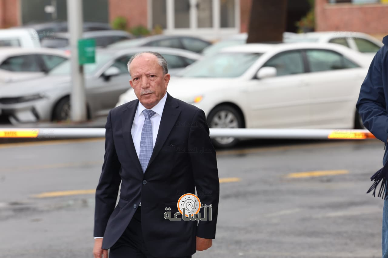 Madar Al-Saa Images 0.7809520829621354