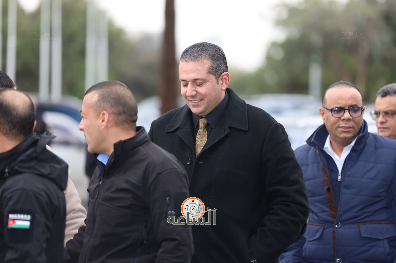 Madar Al-Saa Images 0.7388477831785063