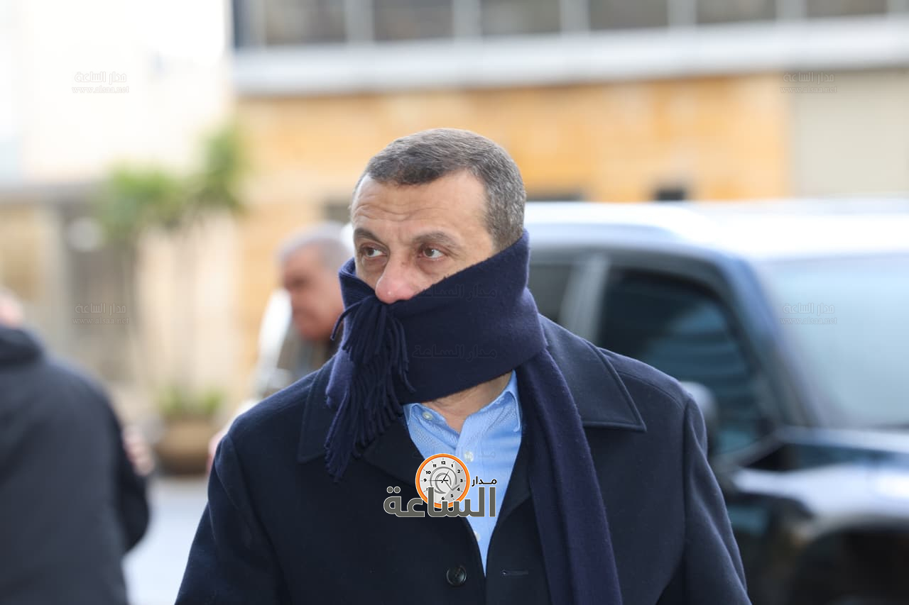 Madar Al-Saa Images 0.5287415118150264