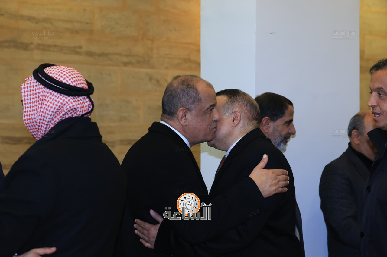 Madar Al-Saa Images 0.7004310966197793