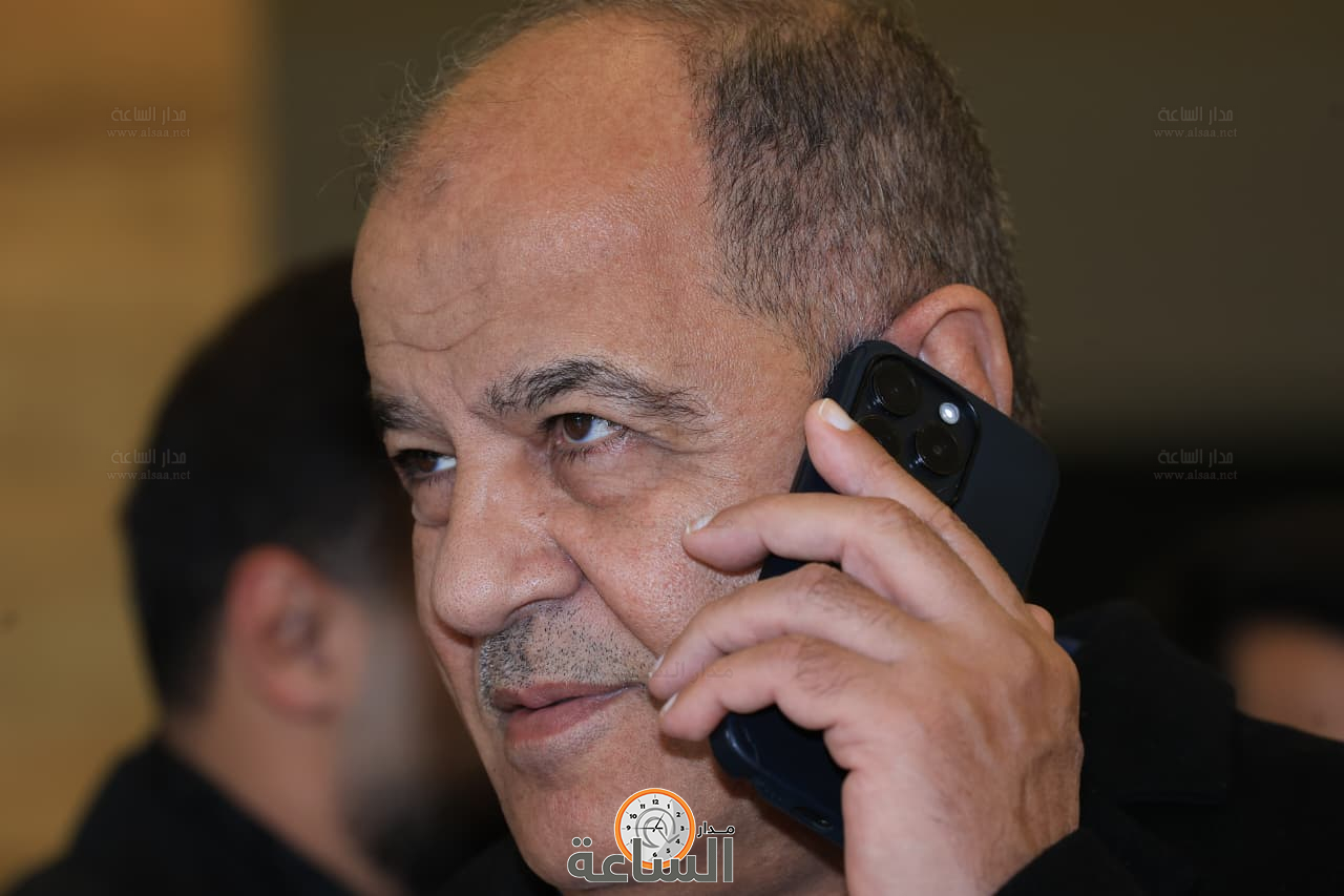 Madar Al-Saa Images 0.5847471526750891