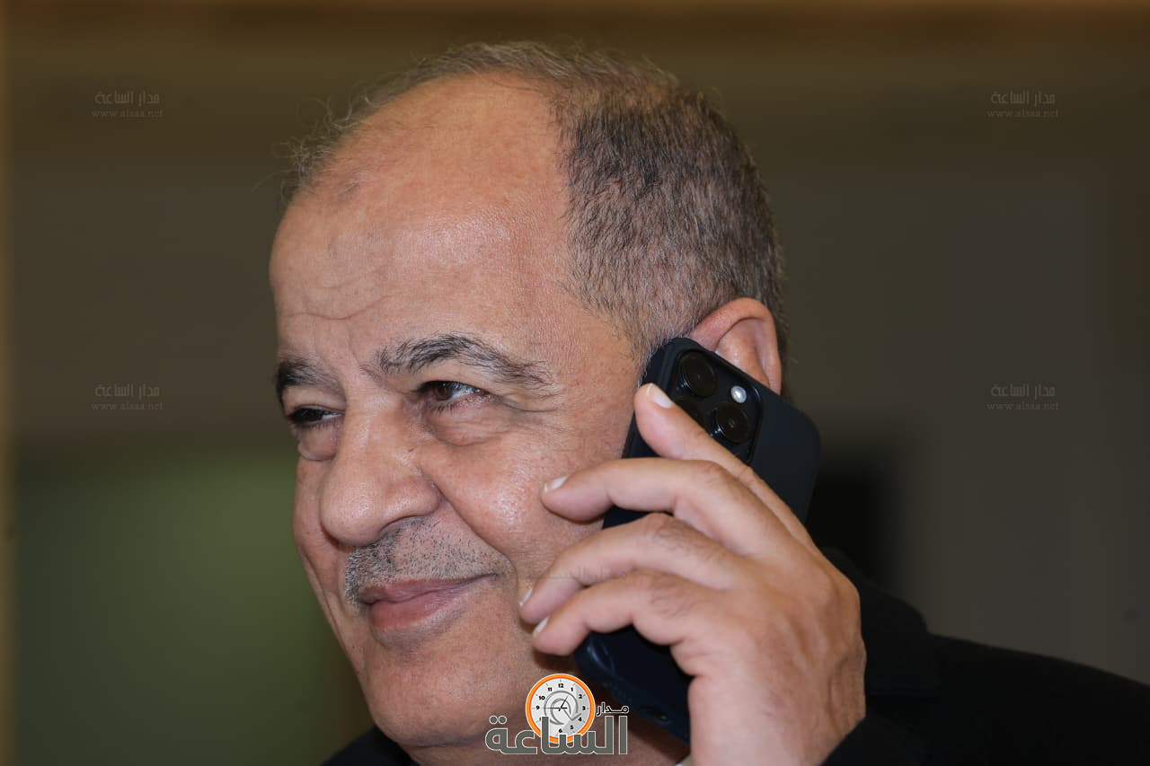 Madar Al-Saa Images 0.9990916186443295