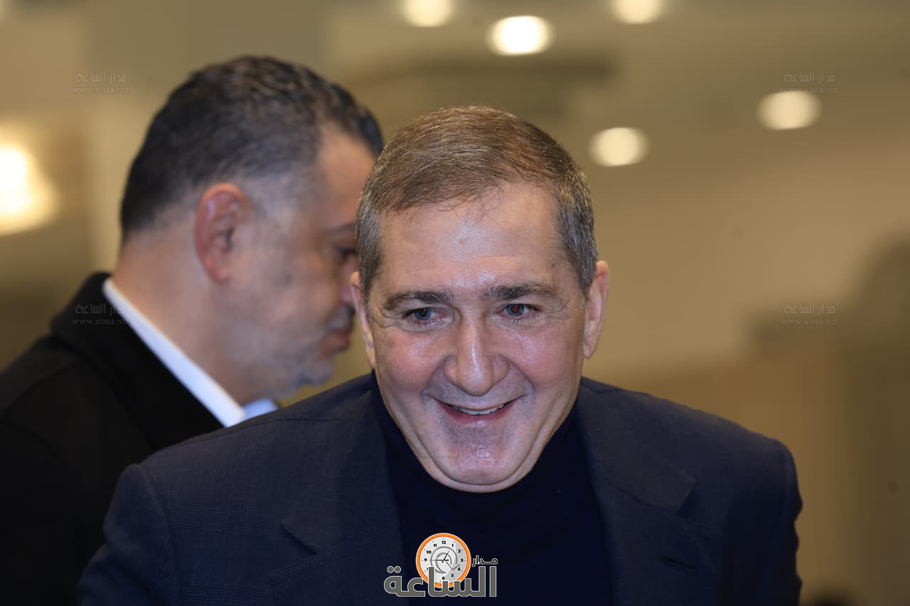 Madar Al-Saa Images 0.23784619532001494