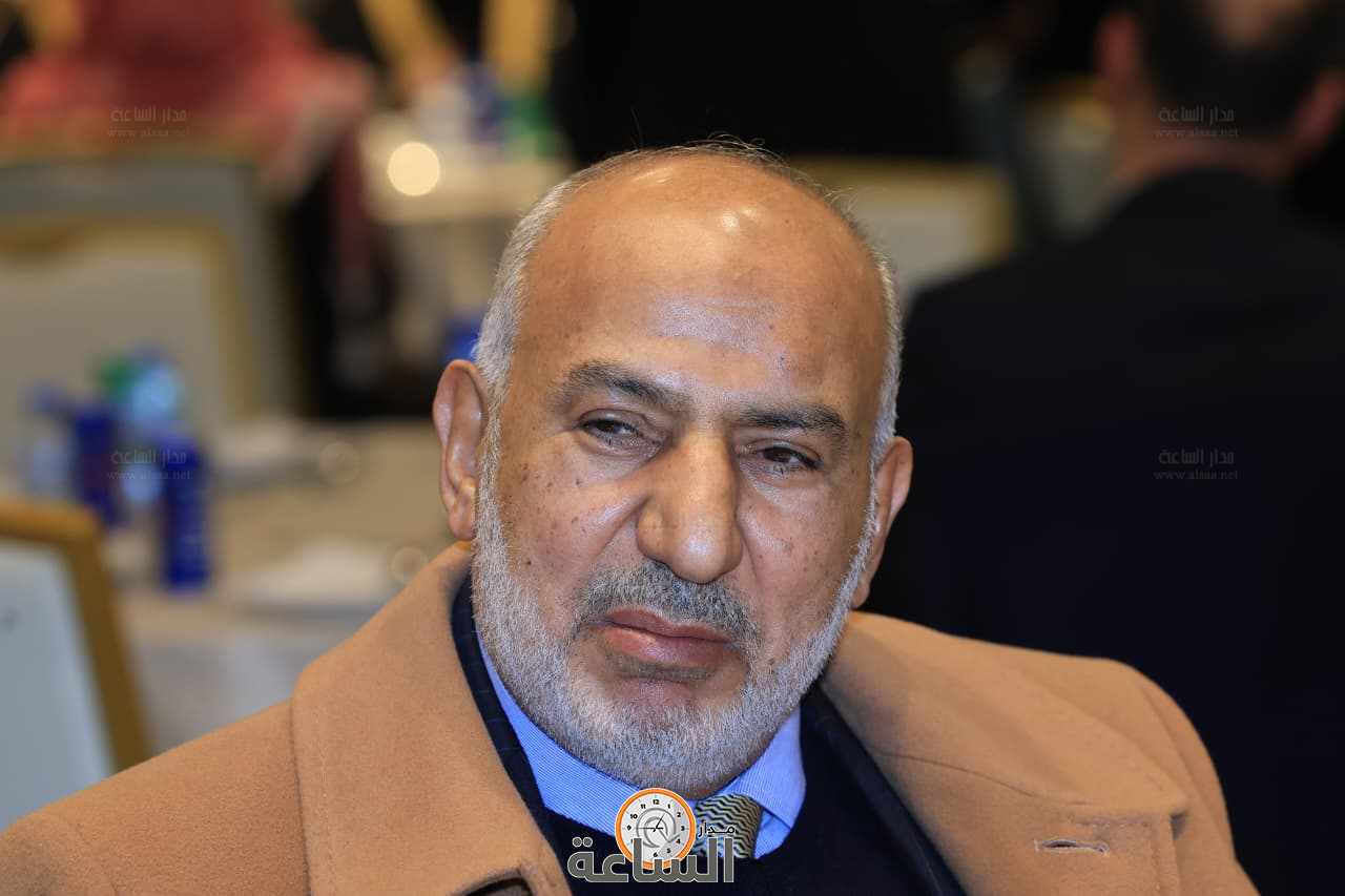 Madar Al-Saa Images 0.46860095322069273