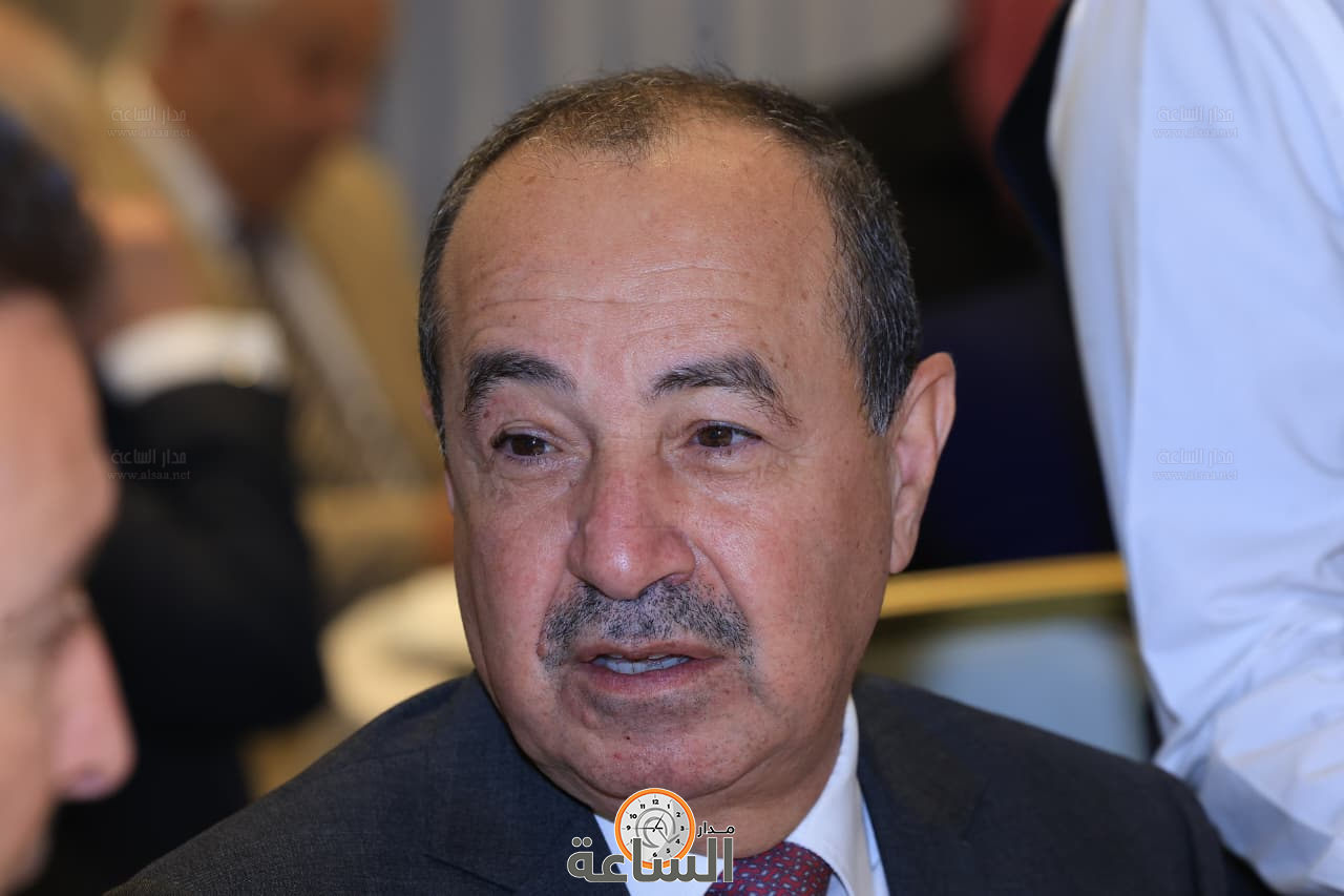 Madar Al-Saa Images 0.4089898987804561