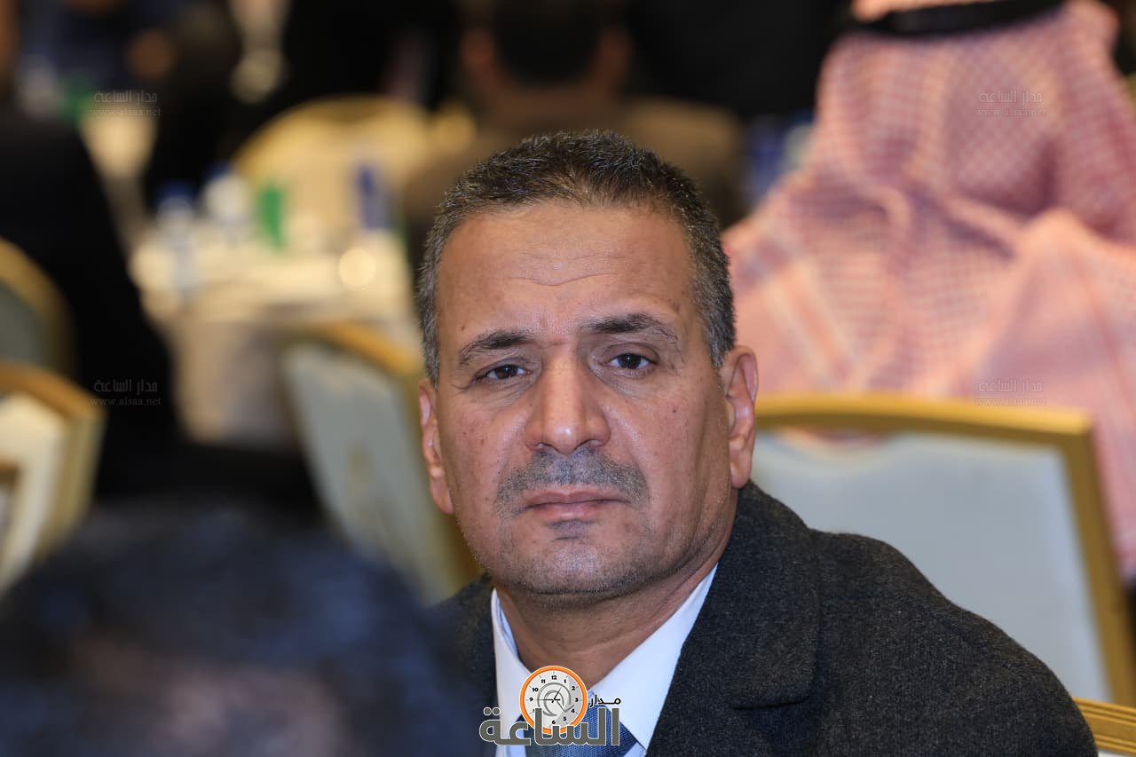 Madar Al-Saa Images 0.19955843365884163