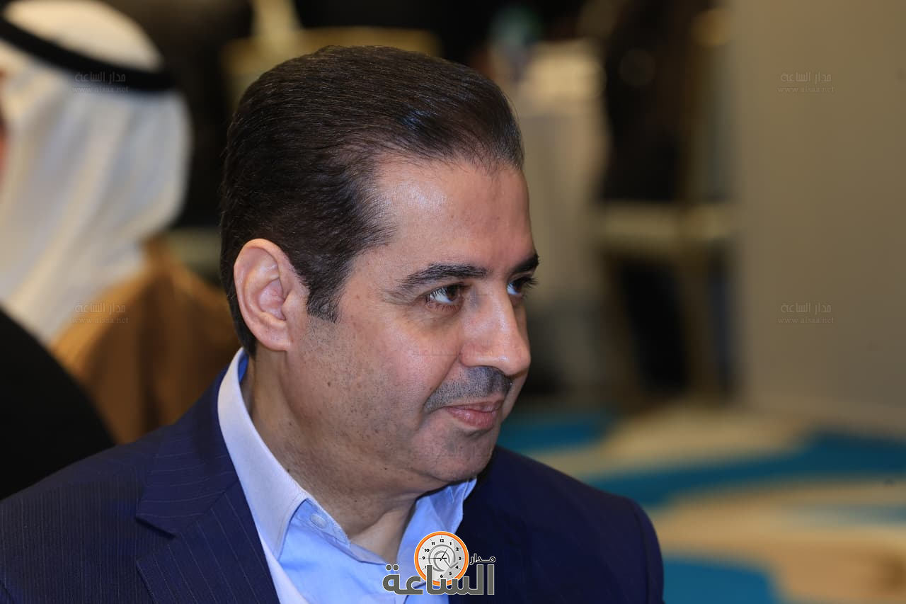 Madar Al-Saa Images 0.4848976018518305