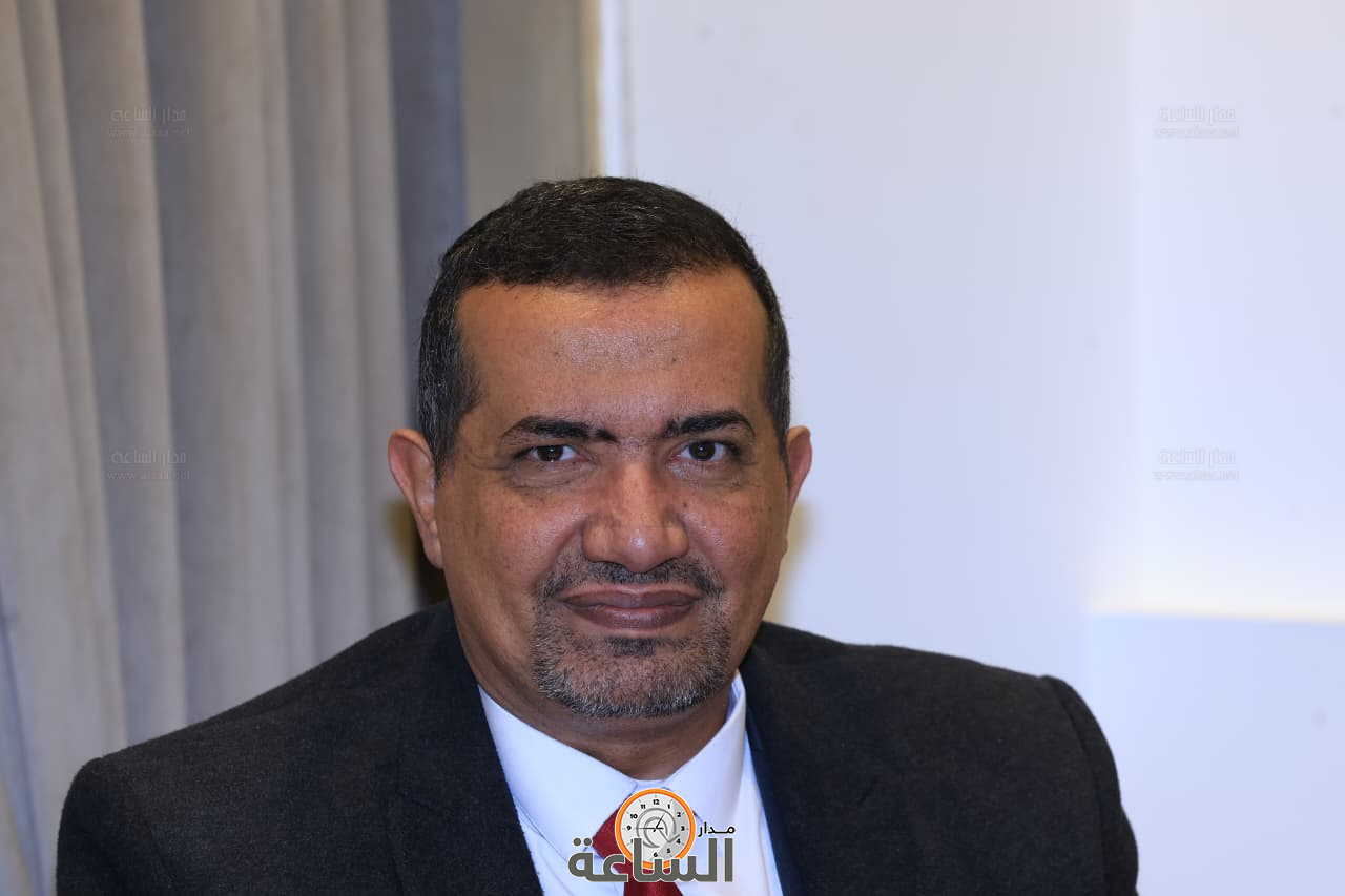 Madar Al-Saa Images 0.8445919157170876