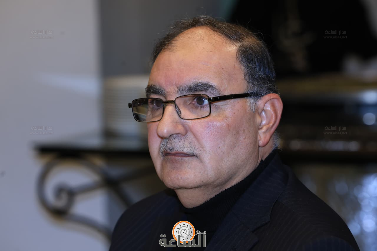 Madar Al-Saa Images 0.4885119055045858