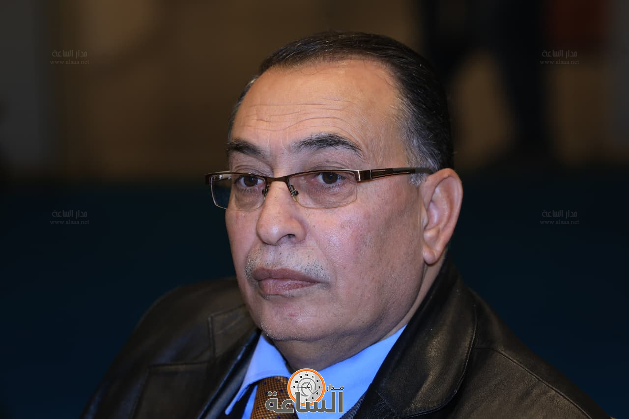 Madar Al-Saa Images 0.595828028608489