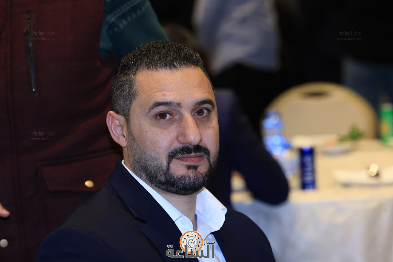 Madar Al-Saa Images 0.499663519261093