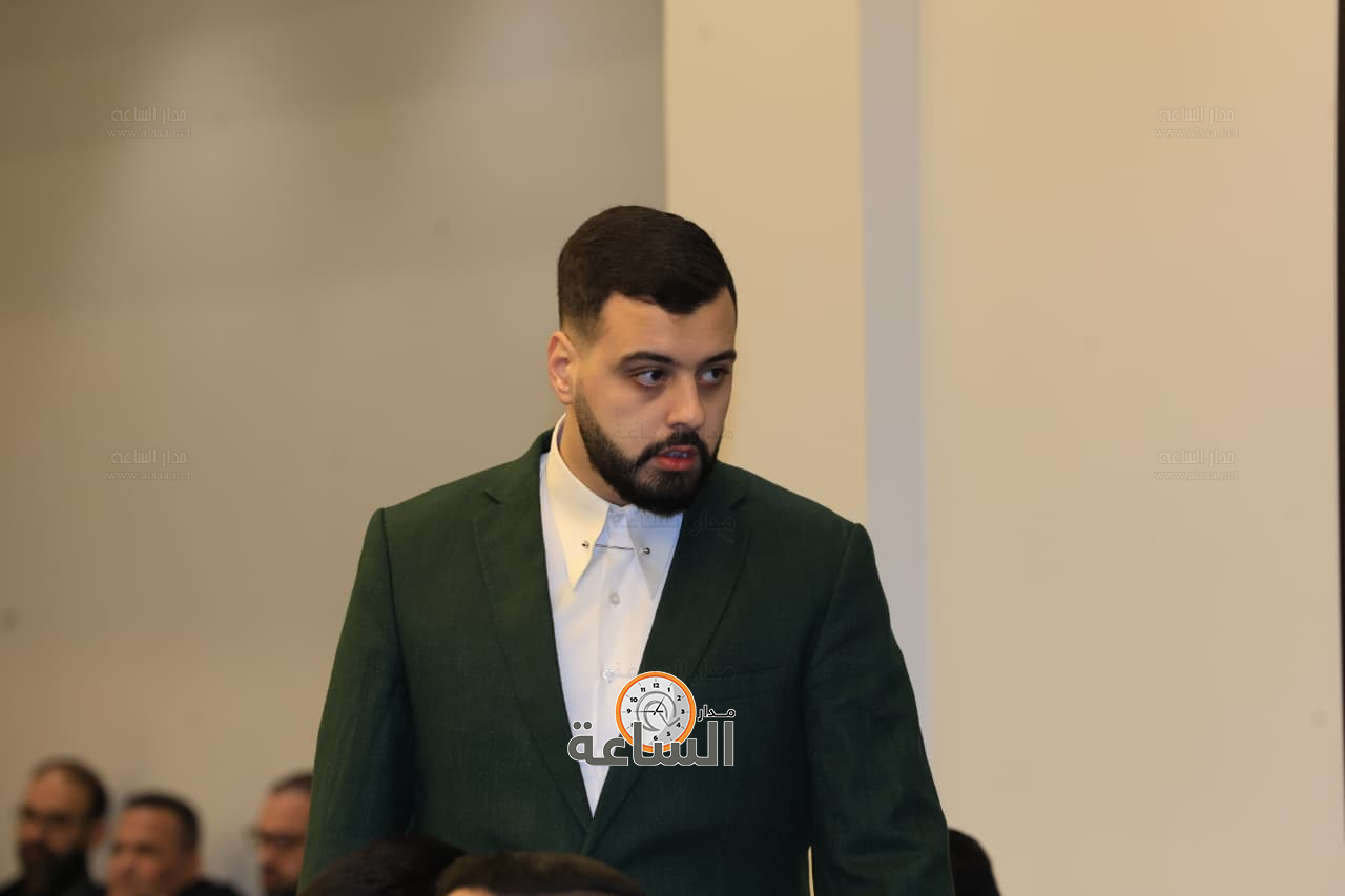 Madar Al-Saa Images 0.44446877069695057