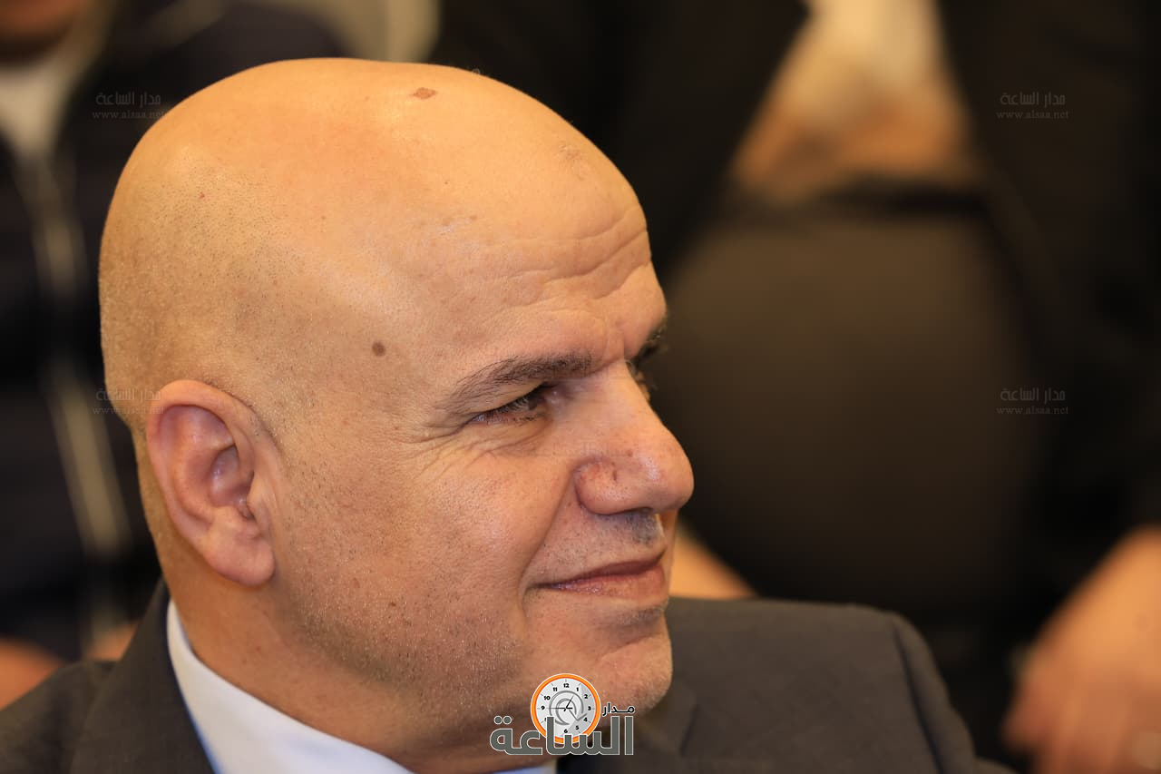 Madar Al-Saa Images 0.14044288509051706