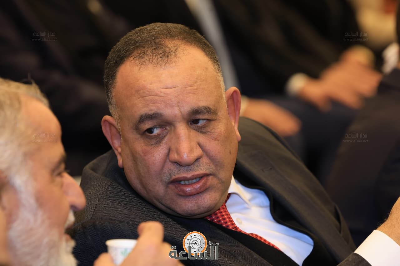 Madar Al-Saa Images 0.5025049945188965