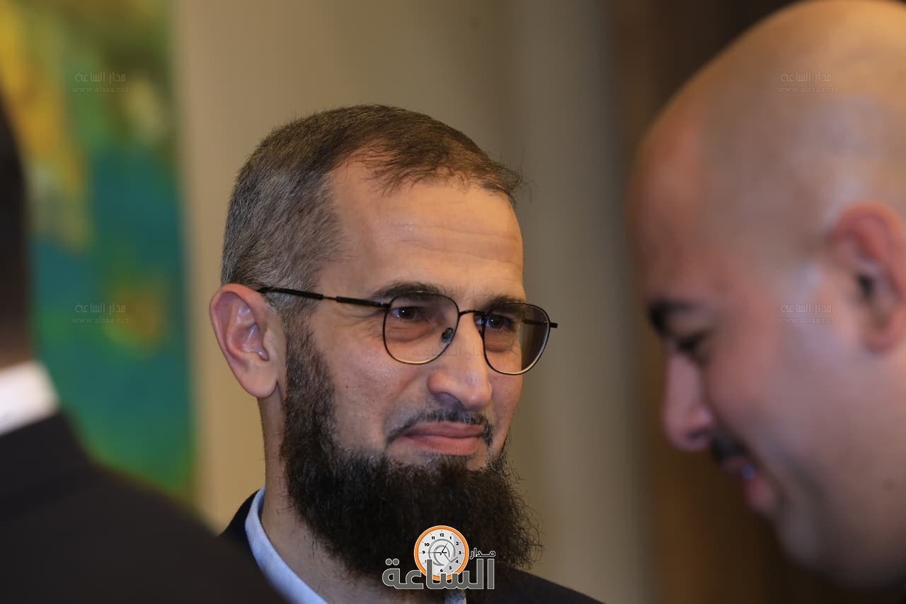 Madar Al-Saa Images 0.5644294013479912