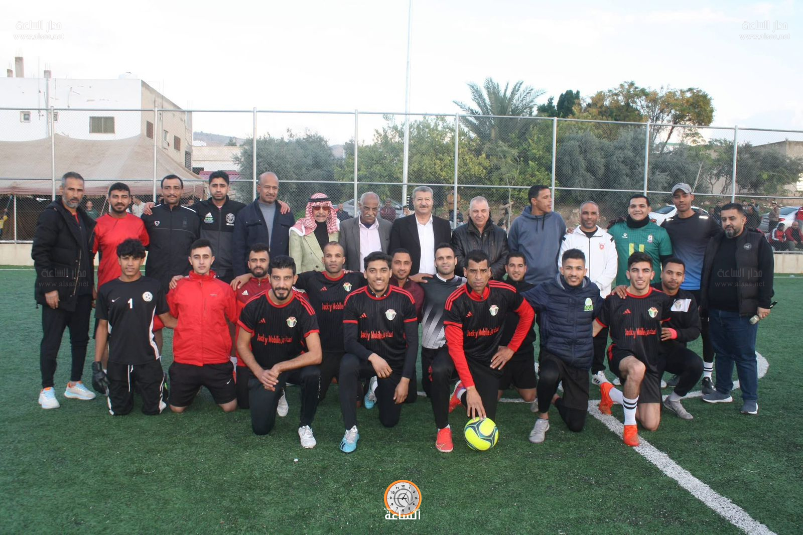 Madar Al-Saa Images 0.9711640490383603