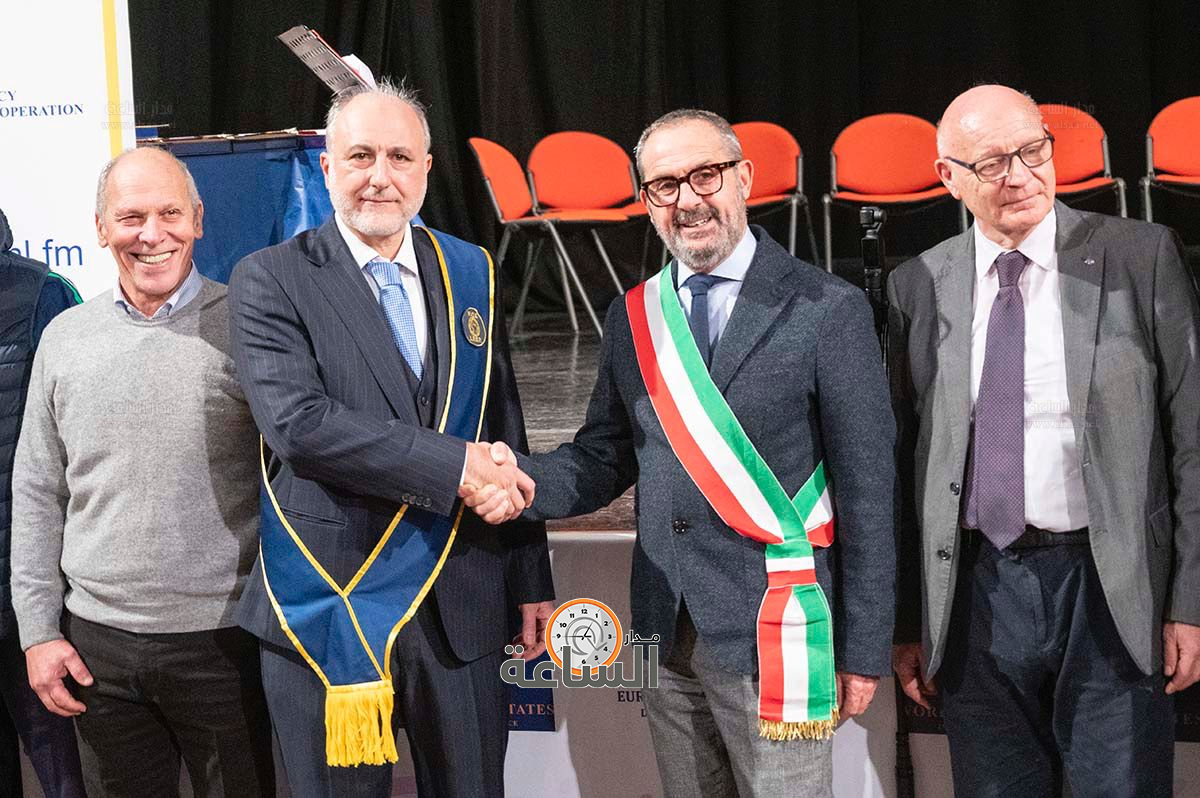 Madar Al-Saa Images 0.1283881682601664