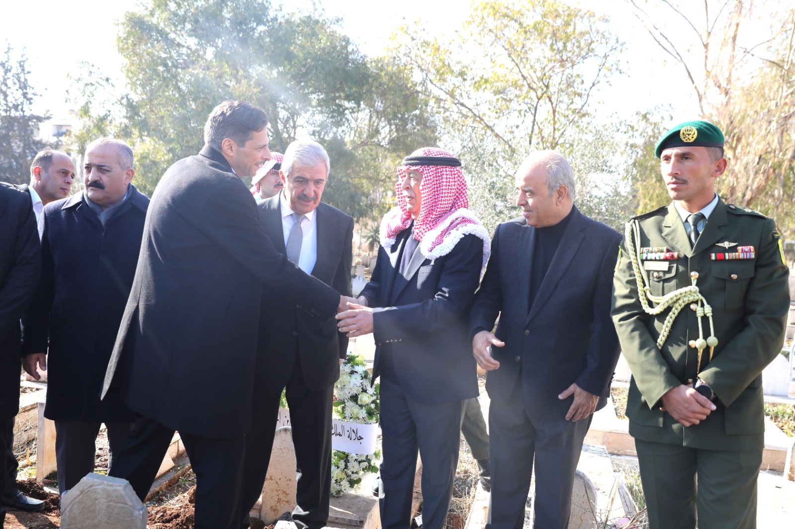 Madar Al-Saa Images 0.2791613678642597