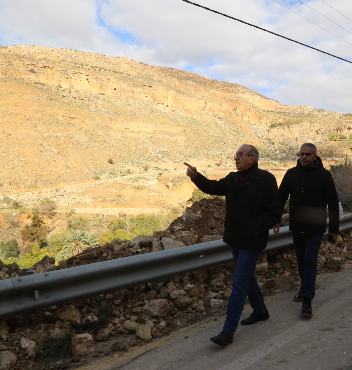 Madar Al-Saa Images 0.9297620799795225