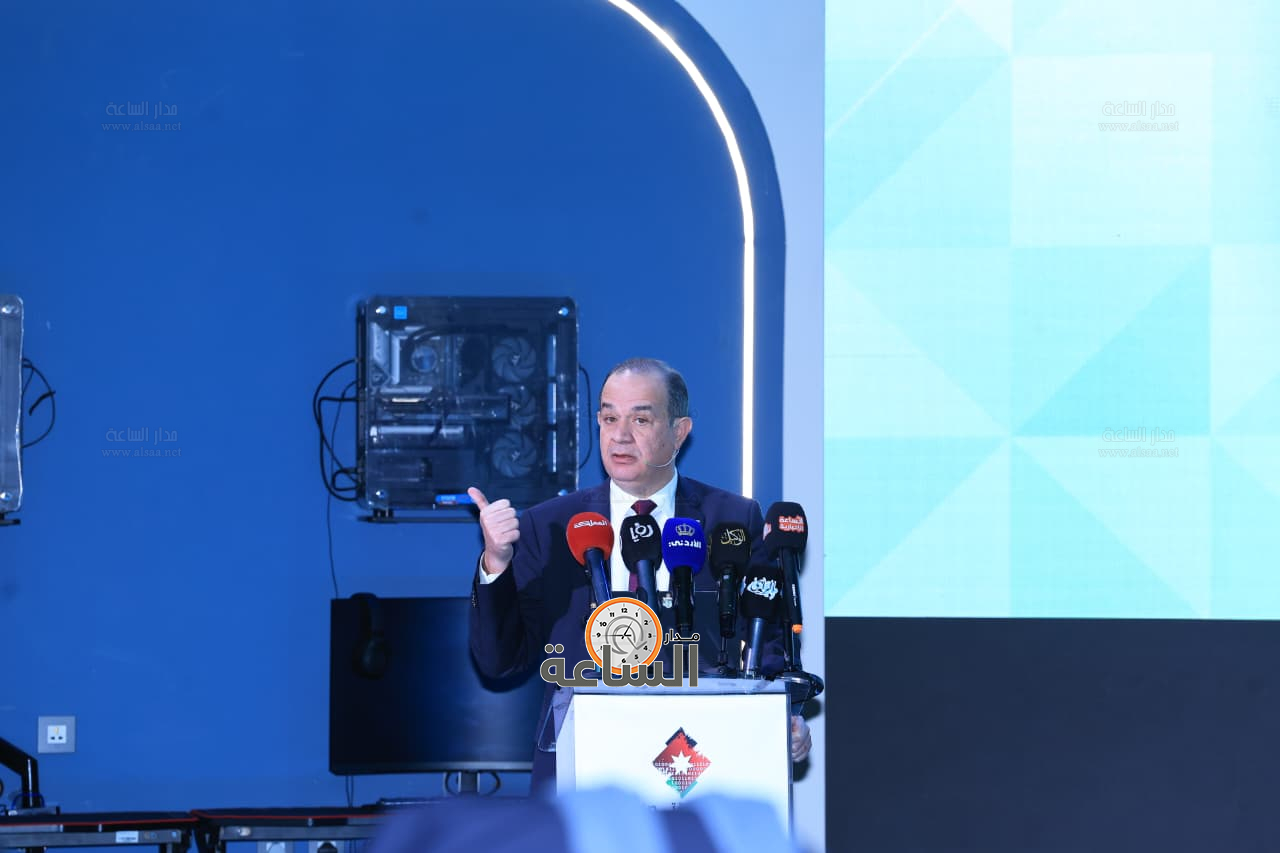 Madar Al-Saa Images 0.6714610388750423