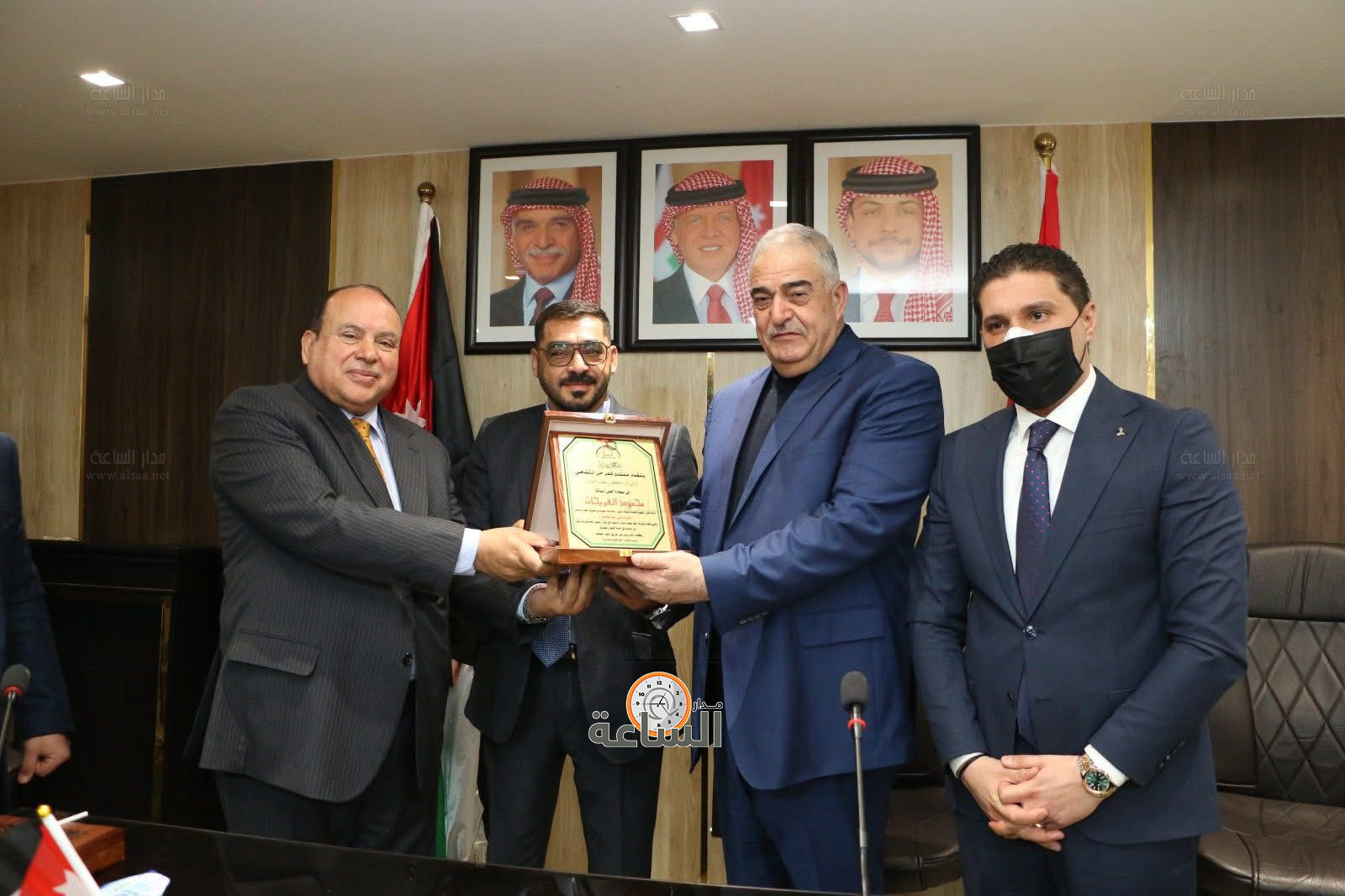 Madar Al-Saa Images 0.6620800960318486