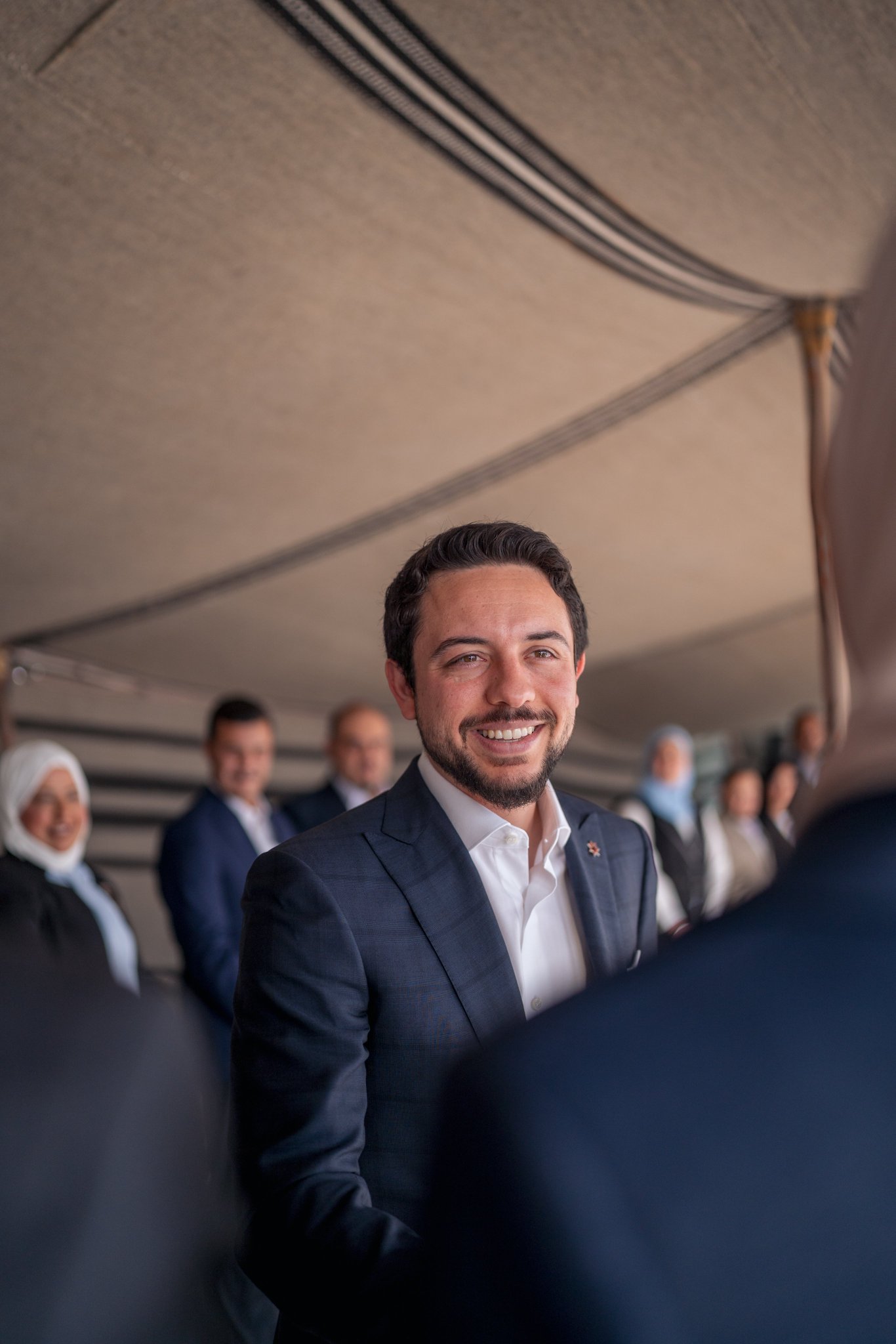 Madar Al-Saa Images 0.9644136213269399