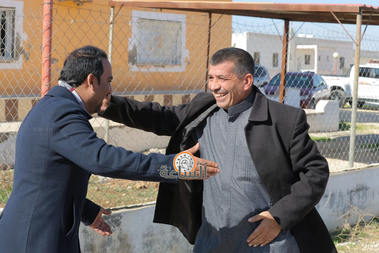 Madar Al-Saa Images 0.06880813621116122