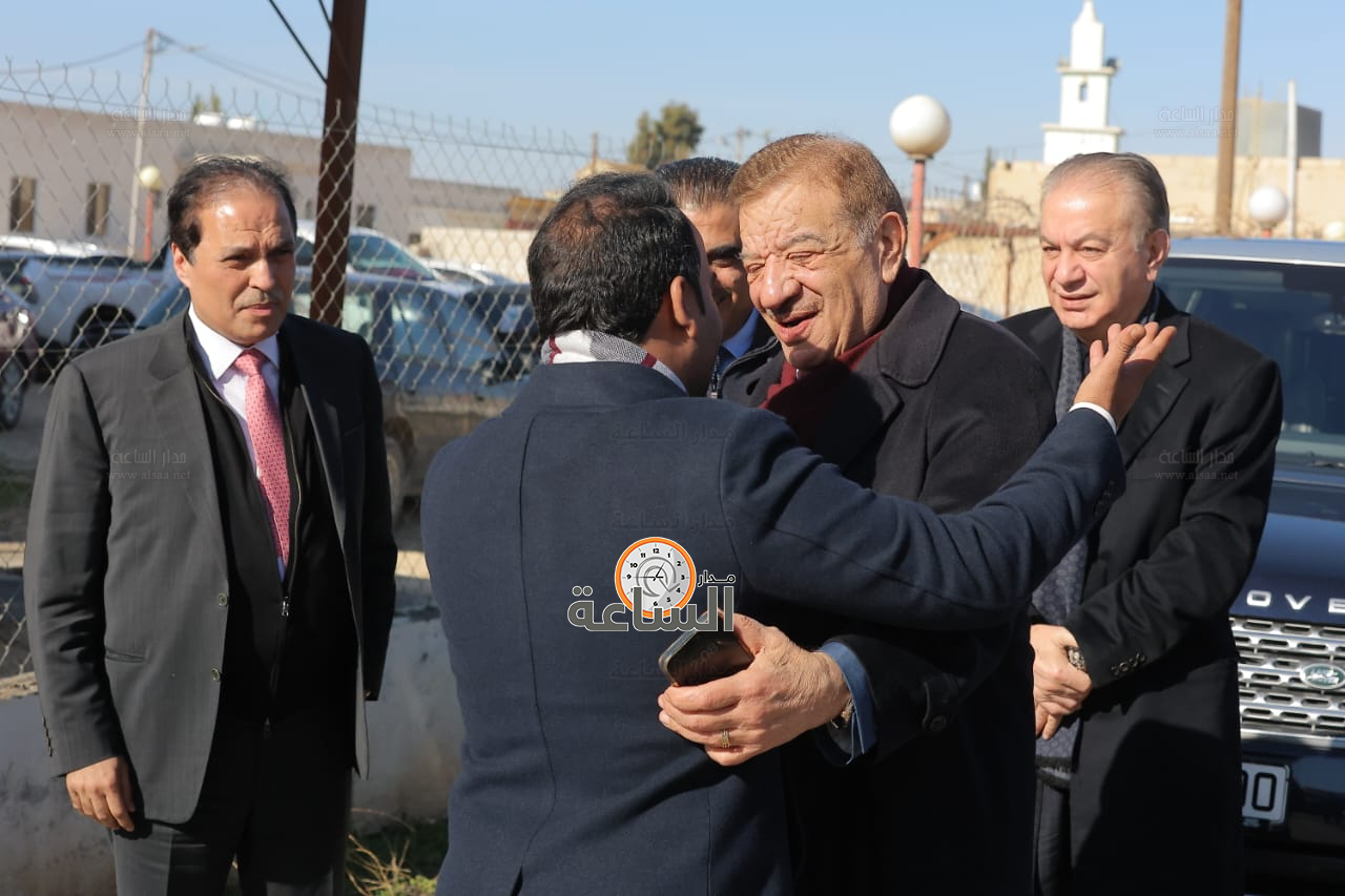 Madar Al-Saa Images 0.669033835595888