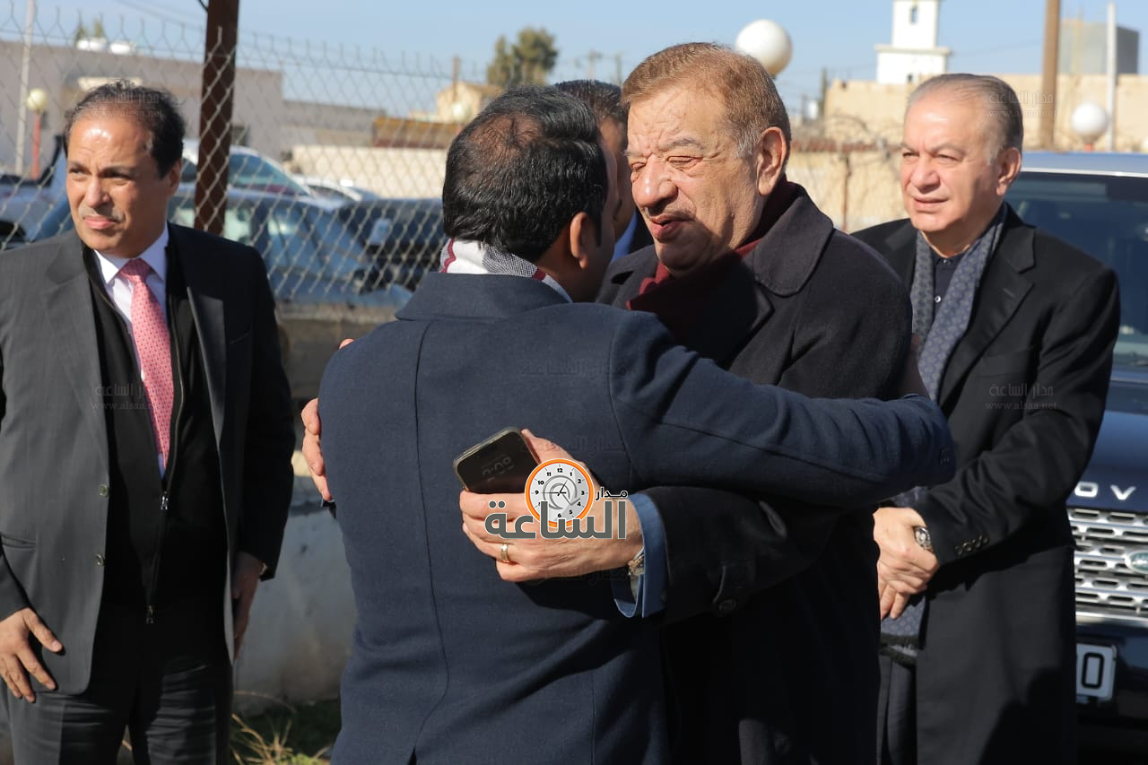 Madar Al-Saa Images 0.16826511873595984