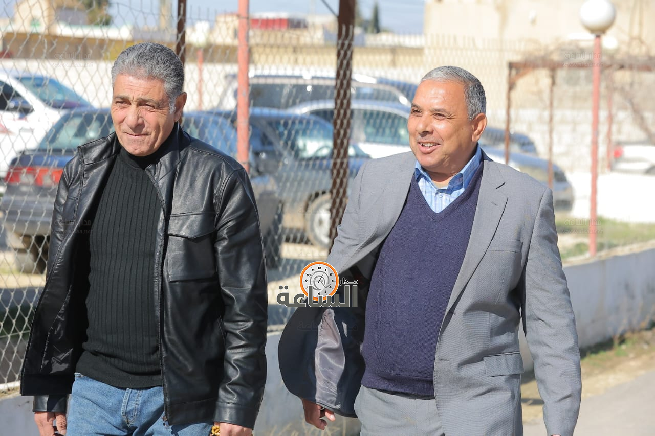 Madar Al-Saa Images 0.3948494090028719