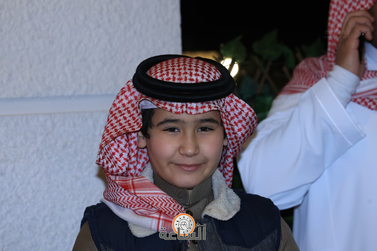 Madar Al-Saa Images 0.7417254422367278