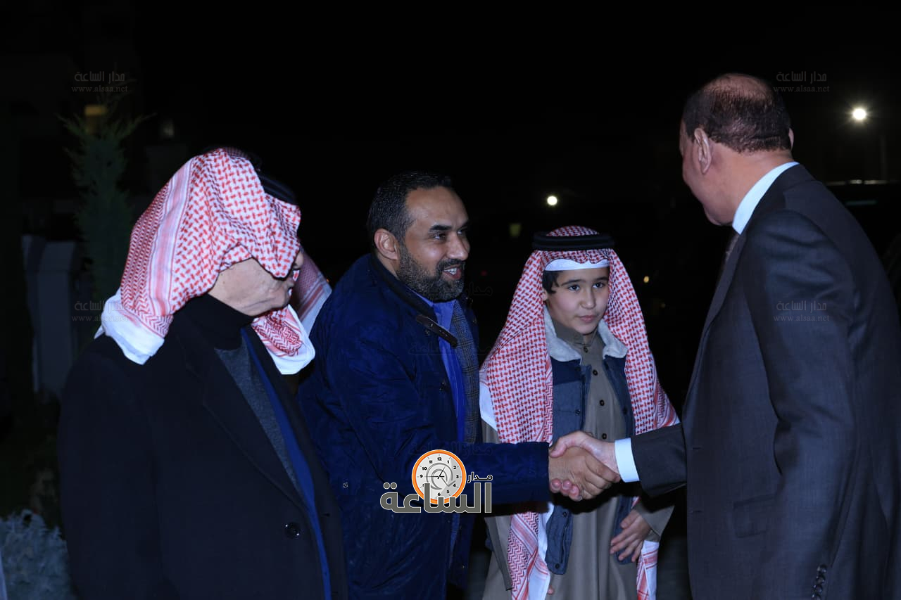 Madar Al-Saa Images 0.6423357257306339