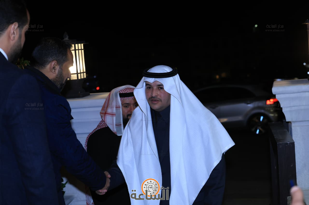 Madar Al-Saa Images 0.011116165833882197