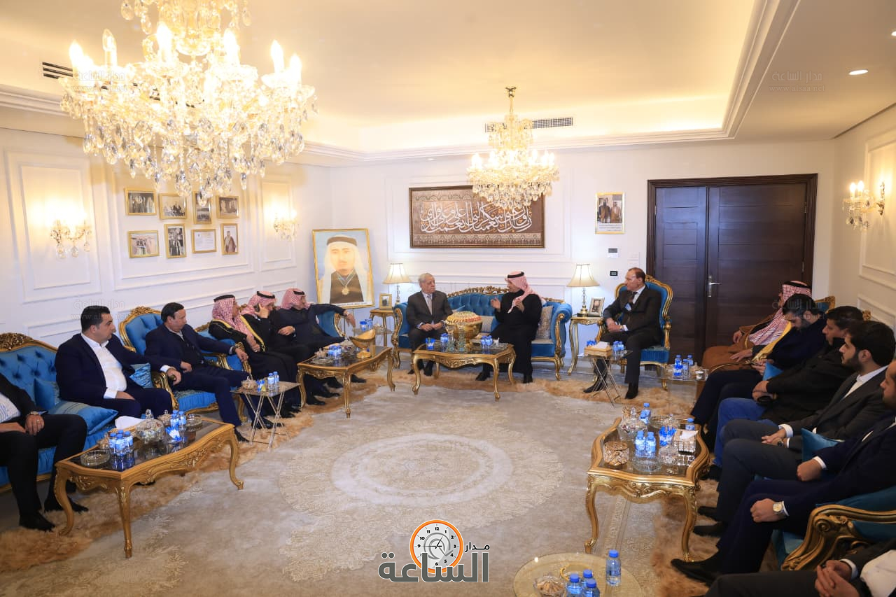 Madar Al-Saa Images 0.618618495617015