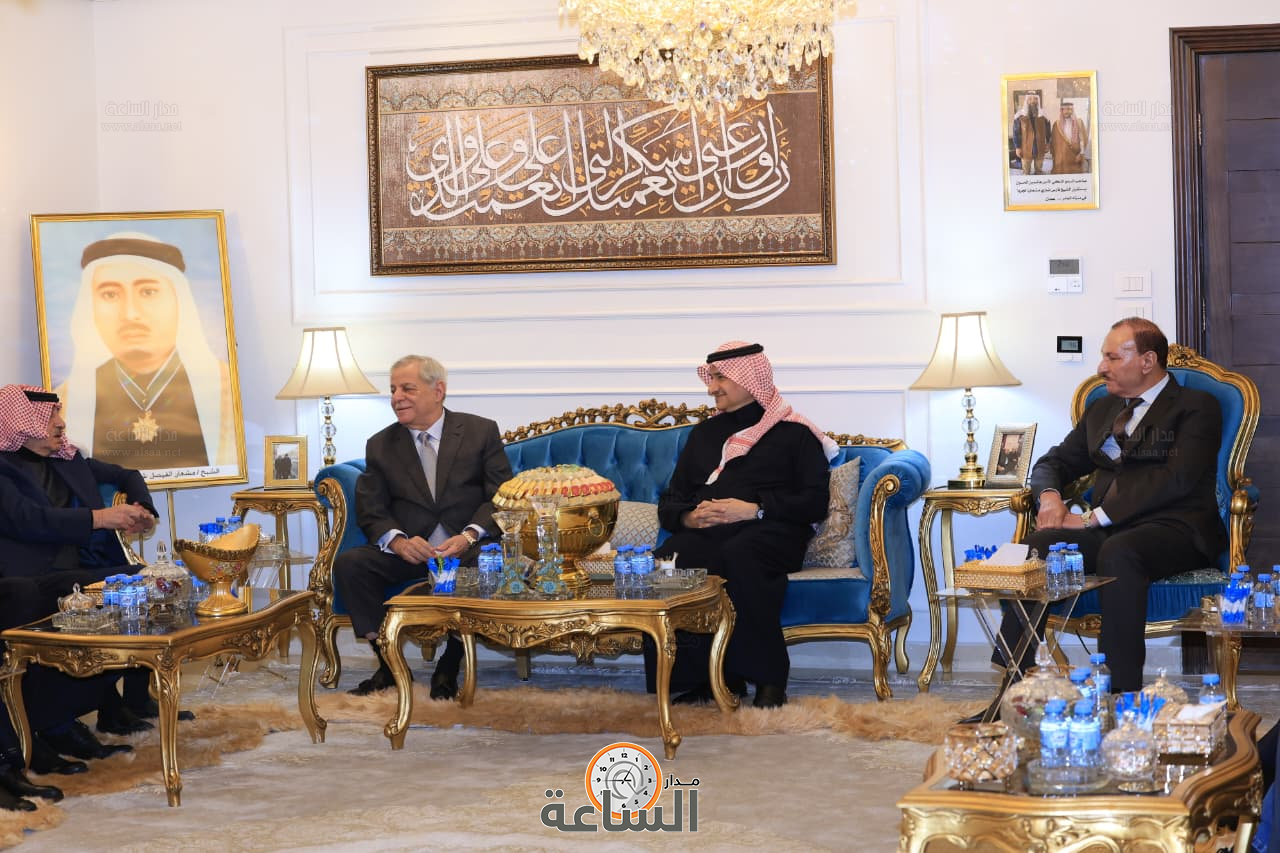 Madar Al-Saa Images 0.34750521694476844