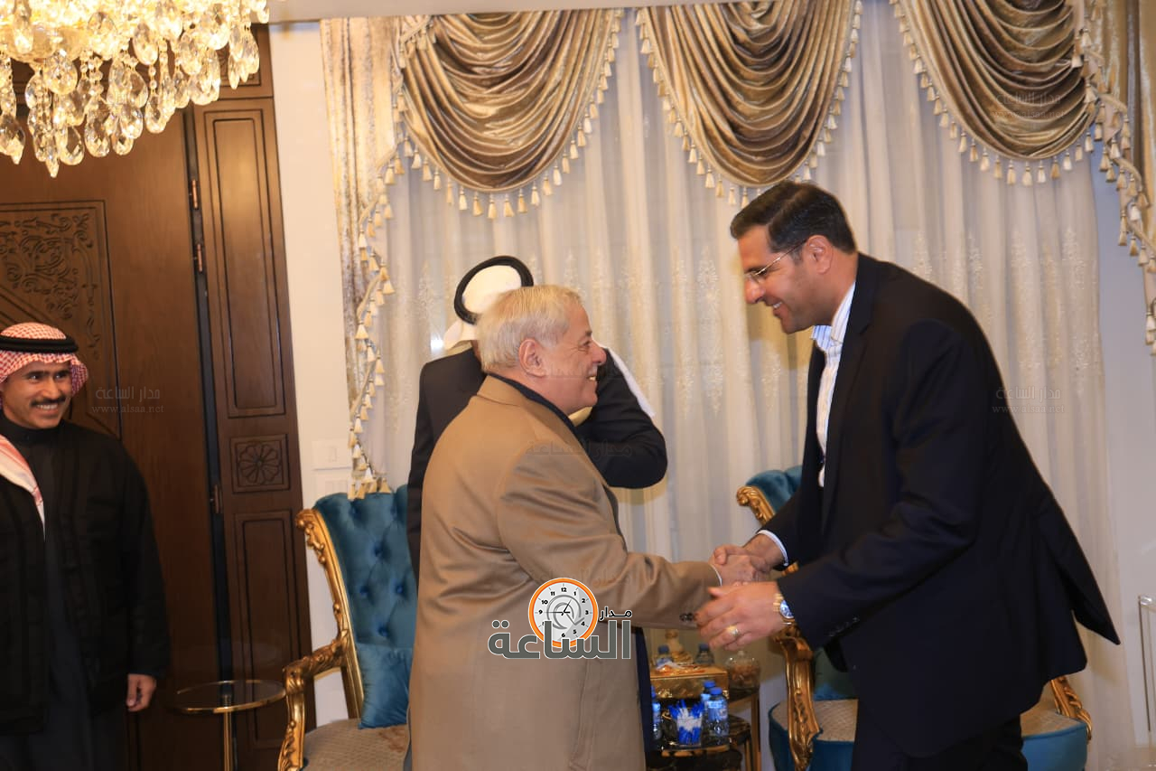 Madar Al-Saa Images 0.42351751408243243