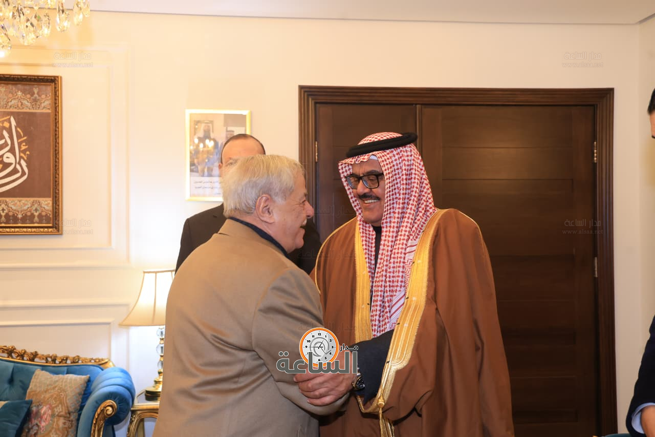 Madar Al-Saa Images 0.5789522361686581